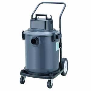 INDUSTRIAL VACUUM CLEANER
